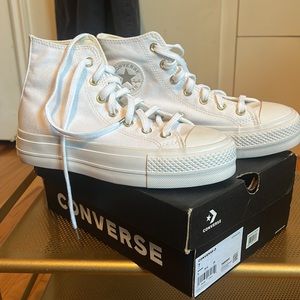 New Converse Chuck Taylor® All Star® Lift
High Top Platform Sneaker (Women) 7US